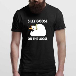 Silly Goose On The Loose Crewneck Man T Shirt Black Front